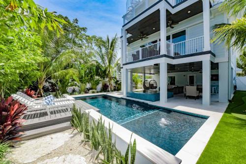 Sarasota Casa | All Decked Out