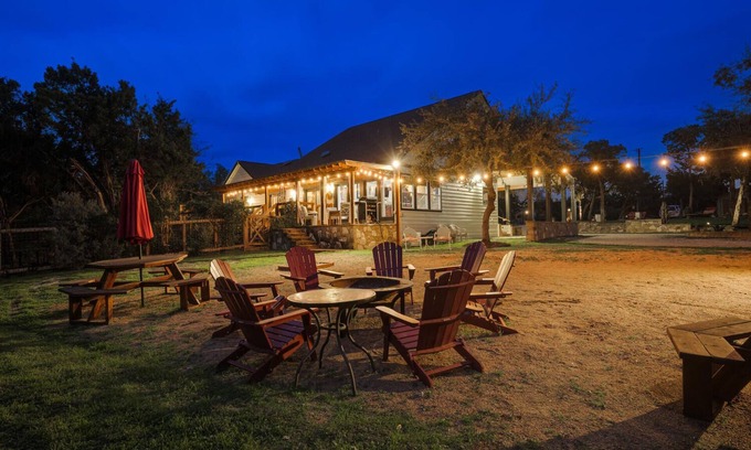 Austin Casa | Siéntete alejado de todo pero cerca de todo.
