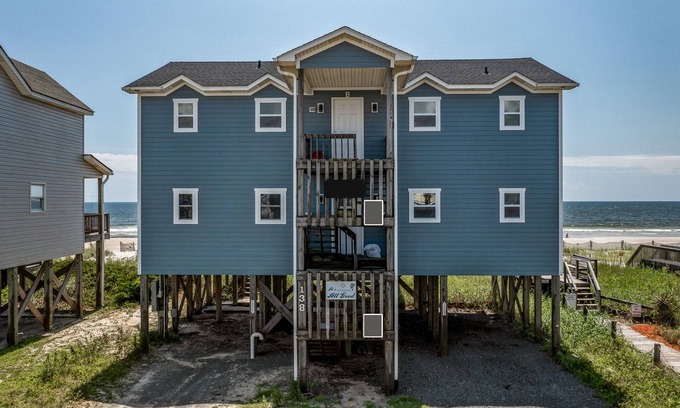 Holden Beach Casa | "All Good" Oceanfront 2 bedrooms, 2 bathrooms.