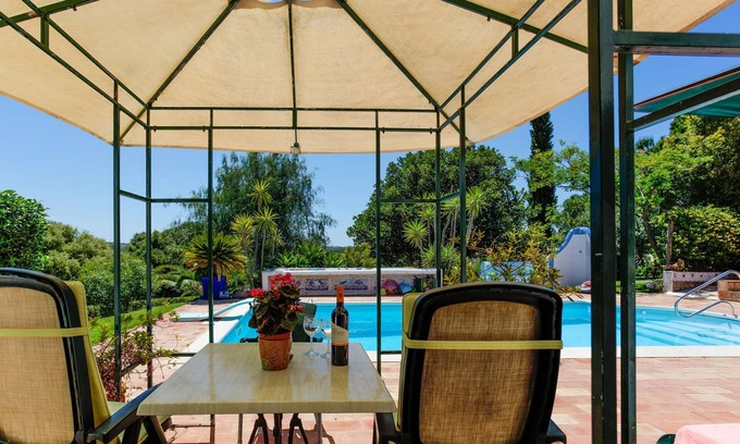 Alcalar Casa | Casa vacacional vintage en Portimão con piscina