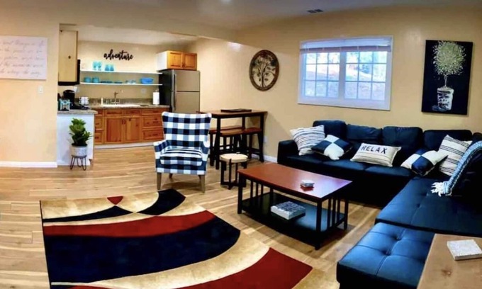 Three Rivers Cabaña | All New Remodeled Cottage