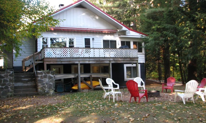 Lake Luzerne-Hadley Cabaña | Todos Alquiler Temporada Adirondack