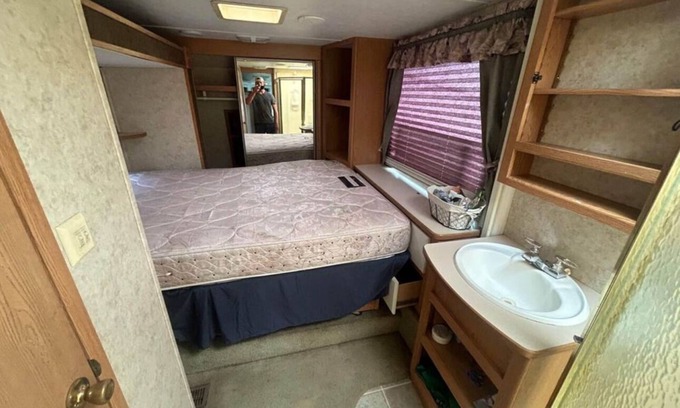 Unorganized Centre Parry Sound Casa | All Season Getaway ! Luxury Trailer Home Rentals ..