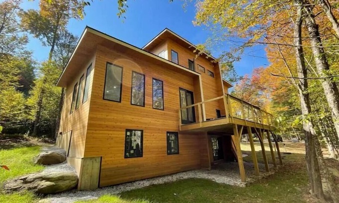 Ludlow Casa | All-seasons fun in Ludlow, Vermont