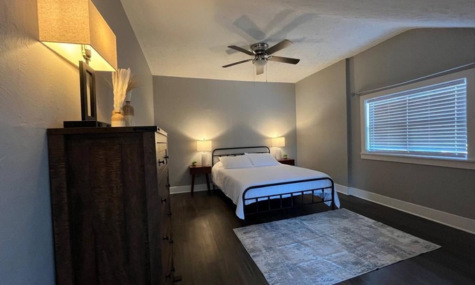 Wildwood Apartamento | Allegheny Riverside One Bedroom Suite