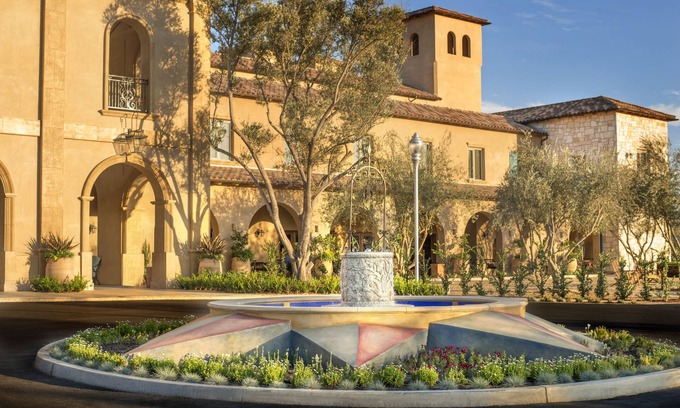 River Oaks Hotel | Allegretto Vineyard Resort Paso Robles