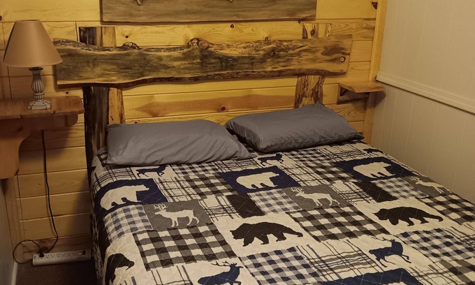 Hill City Cabina | Allen Gulch Cabins are the best cabins to be close to everything in the Hills!!!