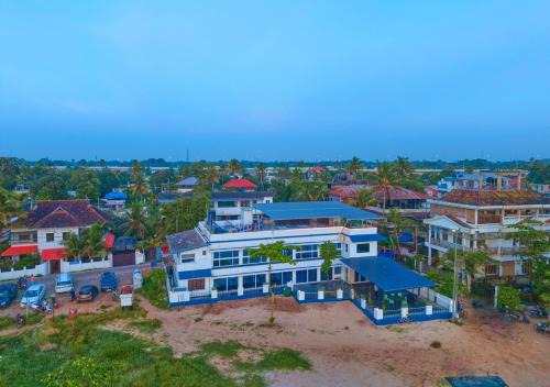 Sea View Ward Hotel | Alleppey Holiday Beach Resort By VOYE HOMES