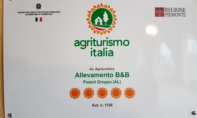 Pozzolgroppo Casa | Allevamento B&B