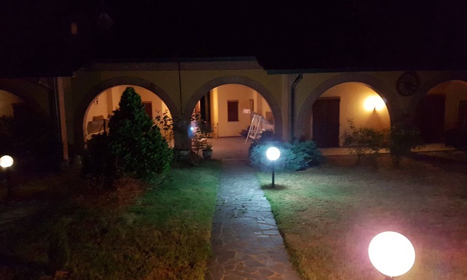 Pozzolgroppo Otro | Allevamento B&B