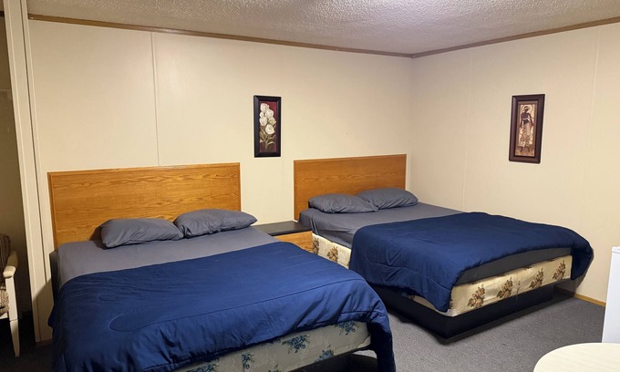 Division No. 7 Hotel | Alliance valley Inn motel