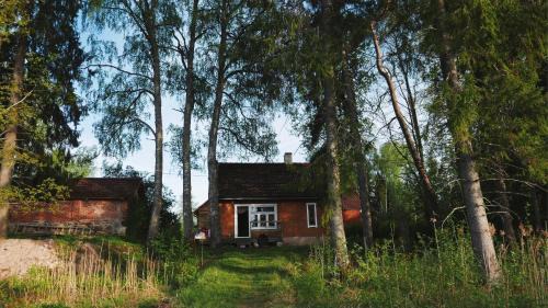 Pohja-Sakala Parish Casa | Allika-Löövi Sauna Cabin