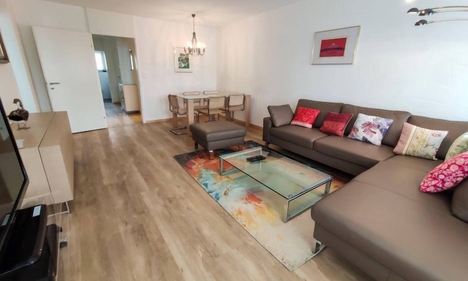 Davos-Platz Apartamento | Allod Park Haus B 403 by Interhome