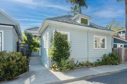 Mosswood Casa | Allura Oakland Your Private Sanctuary in the City