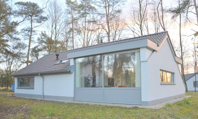 Stramproy Casa | Casa de vacaciones independiente en Limburgo en medio de un increíble bosque