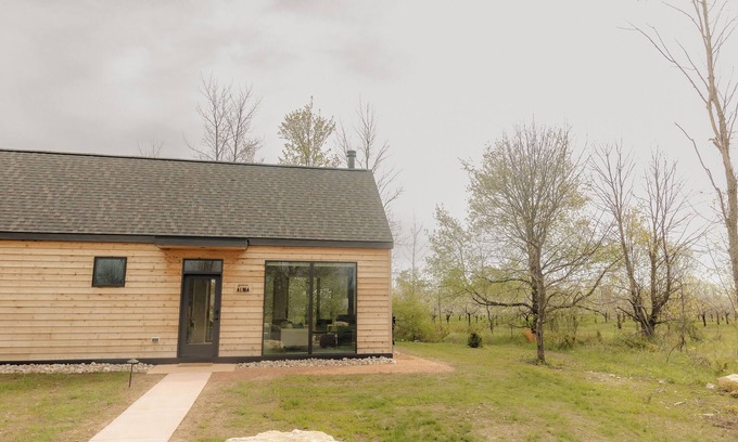 Fish Creek Cabaña | Alma at Loma Cottages
