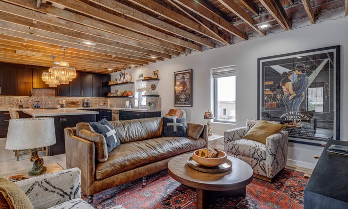 Casper Apartamento | Alma Away For Your Perfect Western Stay