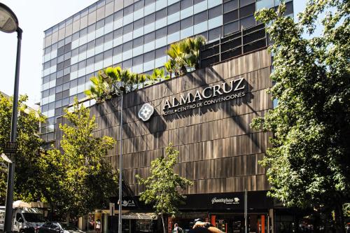 Downtown Santiago Hotel | Almacruz Hotel y Centro de Convenciones (Ex Galerías)