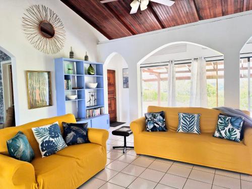 Choc Casa | Almarlene House, spacious home sea view, large pool, patios, cot, cook