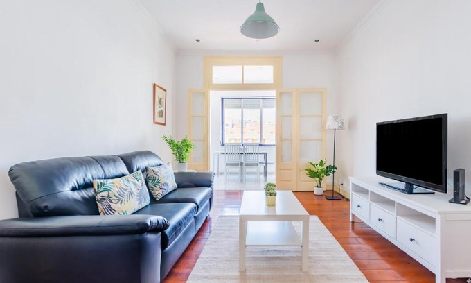 Lisbon Old Town Apartamento | Almirante Home with 3 Bedrooms