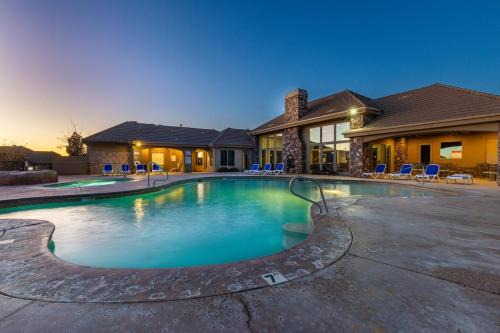 Washington Casa | Almost Heaven at Coral Ridge Resort