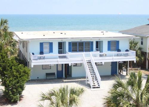 Surfside Beach Apartamento | Almost Heaven OCEANFRONT D 3 Bd/3B FREE WIFI