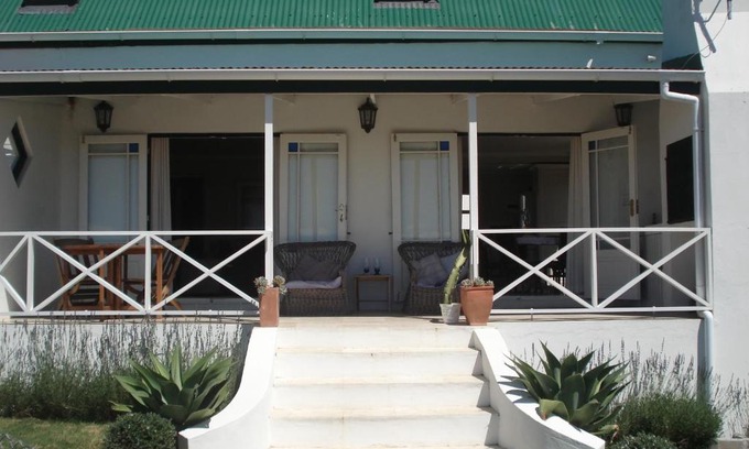 Darling Casa | Aloe Cottage