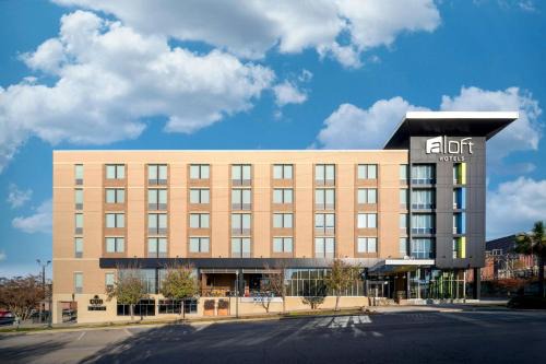 The Vista Hotel | Aloft Columbia Downtown