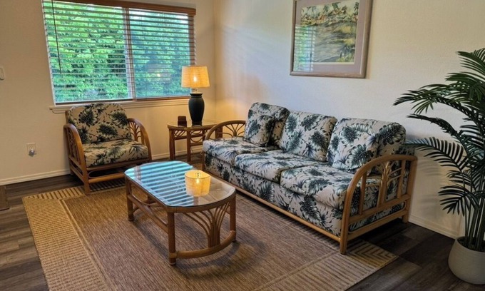 Ainaloa Casa | Aloha Hale - 3-bedroom house in tropical Pāhoa near Hilo