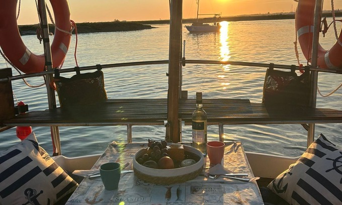 Faro Alquiler De Eote | Alojamento Barco Casa Ancorado no Coração da Ria Formosa em Faro