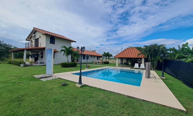 Nueva Gorgona Casa | Alojamiento entero para familia en coronado, casa ideal [ apta para mascotas.]