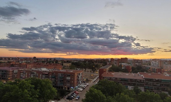 Puente de Vallecas Cama Y Desayuno | Alojamiento ENTERO en Madrid, con ACCESO PRIVADO