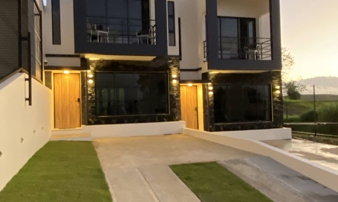 Quesada Apartamento | Alojamiento moderno y lujoso con increible vistas SChillsnvolcanoviews