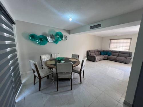Torreón Casa | Alojamiento residencial, cerca de TSM