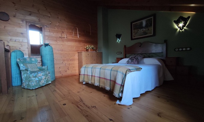 Castrillon Casa | Alojamientos Rurales Naveces - Asturias - La Montaña