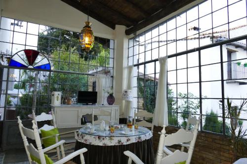 Fuenteheridos Casa | Alojamientos Turísticos Biarritz