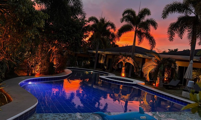 Tawala Hotel | Alona Royal Palm Resort