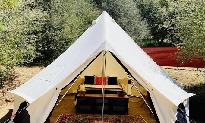 Descanso Alquiler De RV | Alpaca Farm Glamping Tent