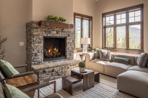 Big Sky Casa | Alpenglow Condo 26A