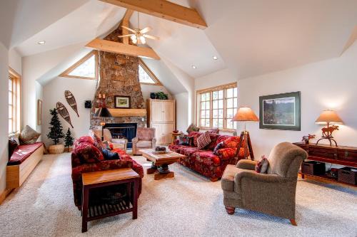 Four O'Clock Casa | Alpenglow Home by Ski Country Resorts