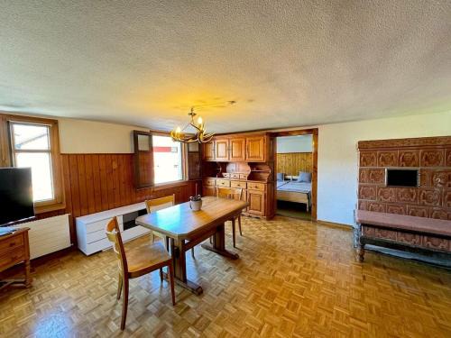 Triesenberg Apartamento | AlpenHaus, farmhouse