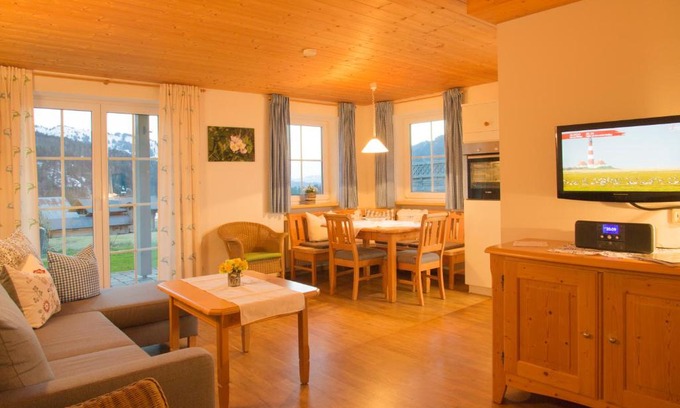 Balderschwang Apartamento | Alpenrösle Ferienwohnungen - Berge - Ruhe - Traumaussicht, 2- und 3-Raum-Wohnungen, Panoramasauna