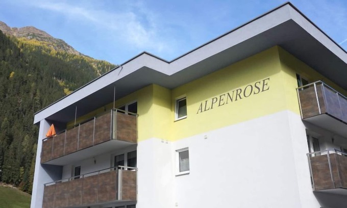 See Apartamento | Alpenrose by Interhome
