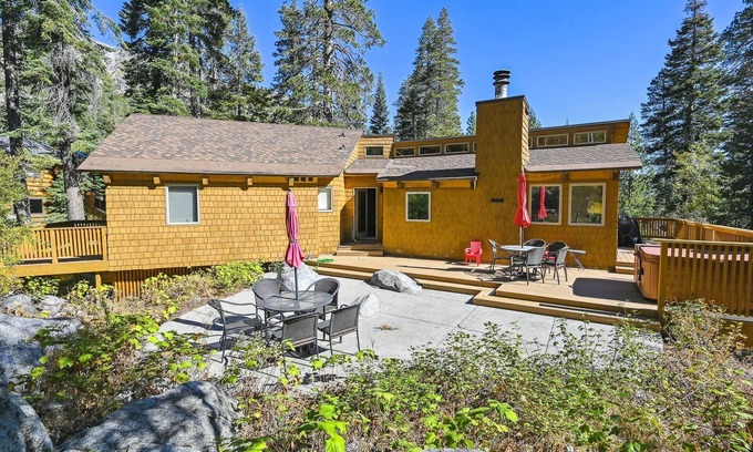 Alpine Meadows Casa | Alpine Adventure - Gorgeous 4 BR en Bear Creek - Jacuzzi privado y Walk to Trails!