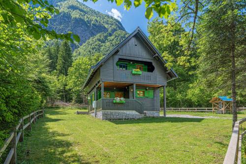 Ukanc Chalet De Esquí | Alpine Chalet Metka at Lake Bohinj - Happy Rentals