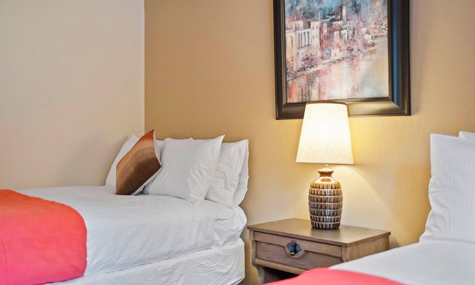 Tahoe Woods Condominio | Alpine Escape (Room), near lake & ski