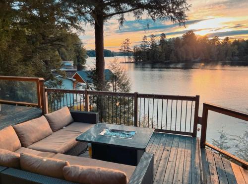 Bala Chalet De Esquí | Alpine Lake House - Waterfront on Lake Muskoka
