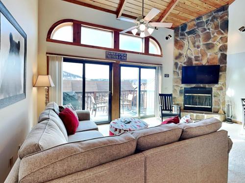 Sunplace Casa | Alpine Loft and Lake