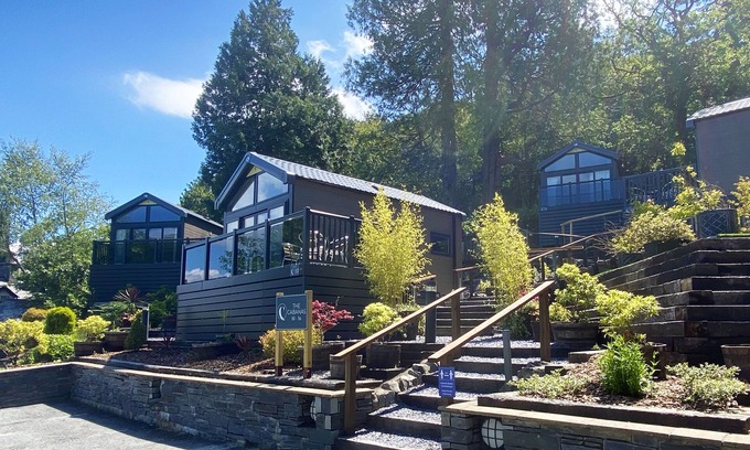 Penrhyndeudraeth Cabina | Alpine Style Cabin Suites