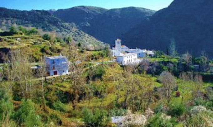 Ferreirola Casa | Alpujarras. Casa De Piedra De 500 Años En Hamlet Blanqueado. Un cielo para los caminantes!